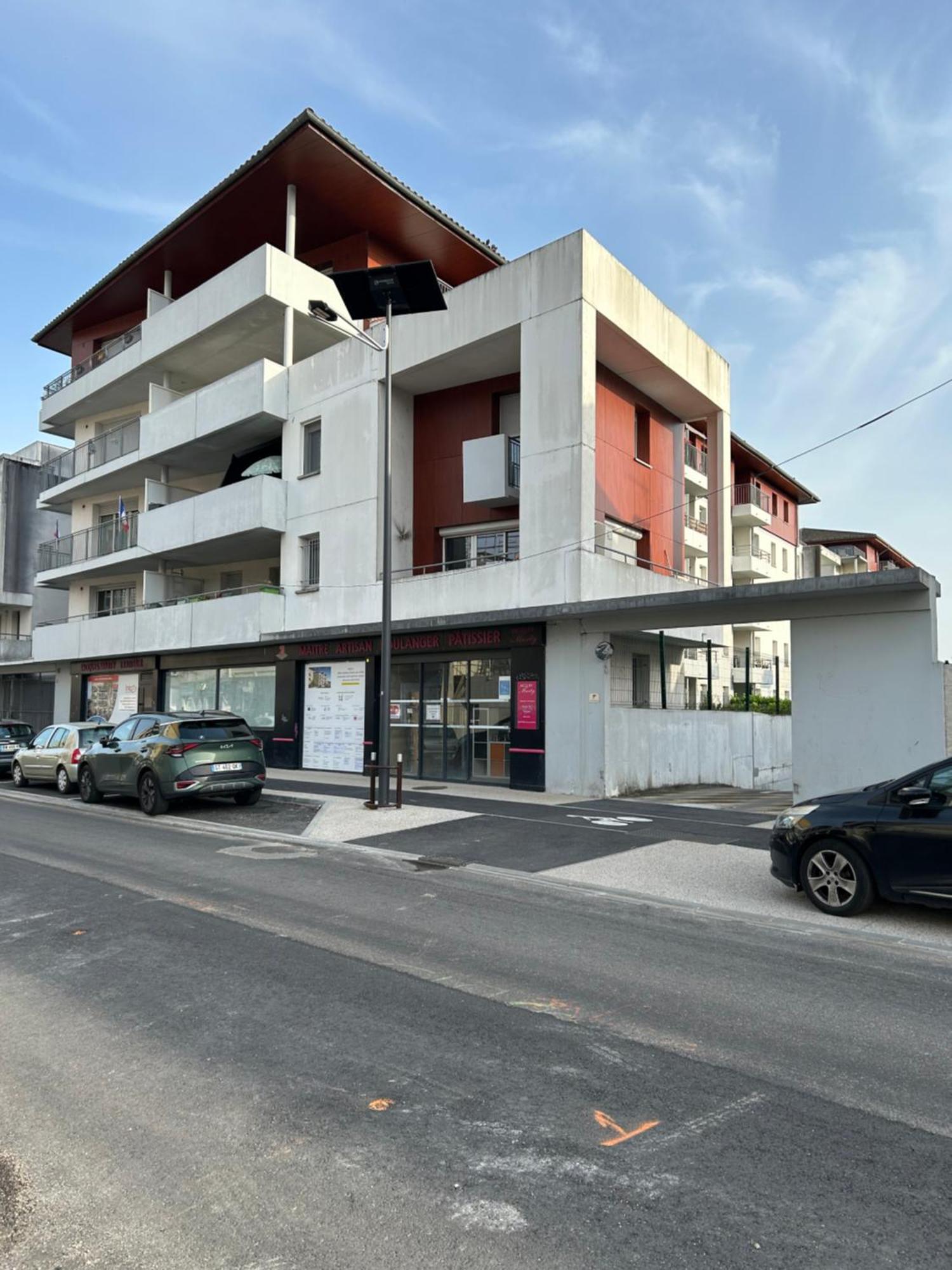 Appartement Cosy Agen Centre Avec Lit King Size Экстерьер фото